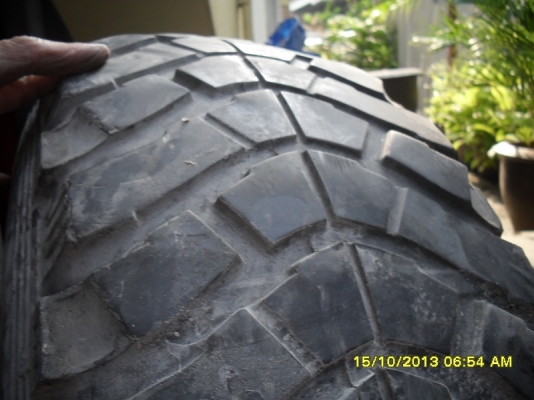 ฝากขายยางครับ 265/75/16  1เส้น