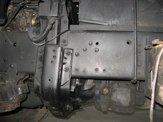 ขาย 6ล้อ ฮีโน่ สิงห์ไฮเทค 210 แรง ยาว 7.10  สภาพสวยเดิมเครื่องดี พร้อมใช้งาน ชมก่อนได้ครับ สนใจติดต่อ 081-9425443