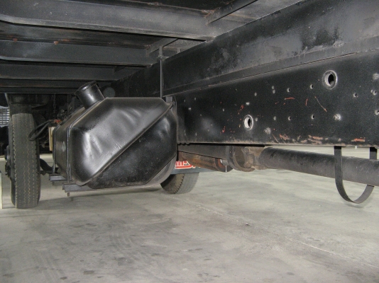 ขาย 6ล้อ ฮีโน่ สิงห์ไฮเทค 210 แรง ยาว 7.10  สภาพสวยเดิมเครื่องดี พร้อมใช้งาน ชมก่อนได้ครับ สนใจติดต่อ 081-9425443