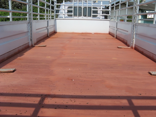 ขาย 6ล้อ ฮีโน่ สิงห์ไฮเทค 210 แรง ยาว 7.10  สภาพสวยเดิมเครื่องดี พร้อมใช้งาน ชมก่อนได้ครับ สนใจติดต่อ 081-9425443