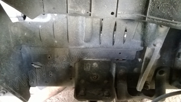 รถบรรทุก 6 ล้อ ยี่ห้อ ISUZU รุ่น NPR  120 แรงม้า