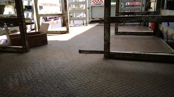 รถบรรทุก 6 ล้อ ยี่ห้อ ISUZU รุ่น NPR  120 แรงม้า