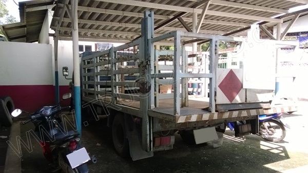 รถบรรทุก 6 ล้อ ยี่ห้อ ISUZU รุ่น NPR  120 แรงม้า