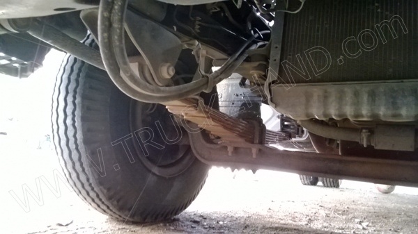 รถบรรทุก 6 ล้อ ยี่ห้อ ISUZU รุ่น NPR  120 แรงม้า