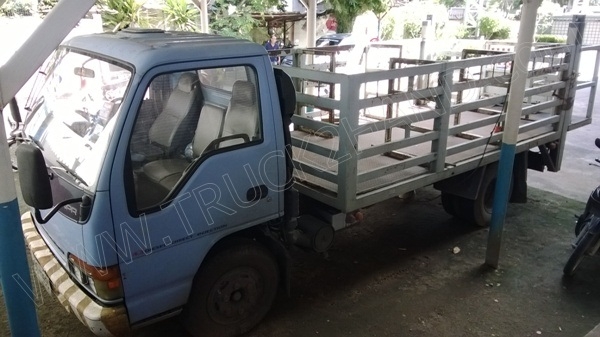 รถบรรทุก 6 ล้อ ยี่ห้อ ISUZU รุ่น NPR  120 แรงม้า