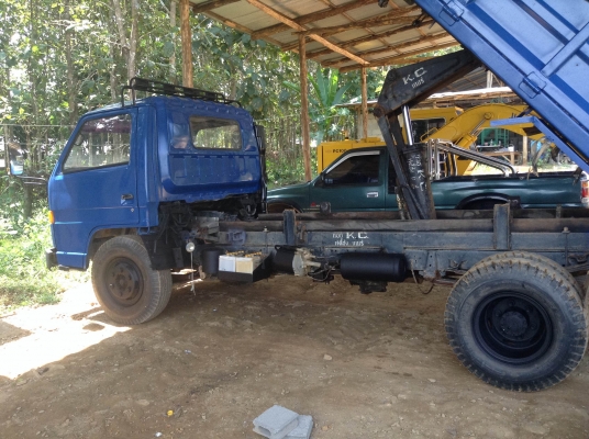 ISUZU NPR 115 ขาย 500000  หัวเกียร์สั้น สโลว์กลาง