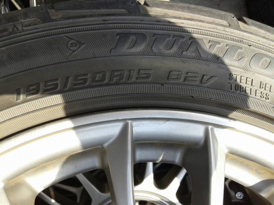 แม็กขอบ 15  4รู100  พร้อมยาง 195 50 ปี 10