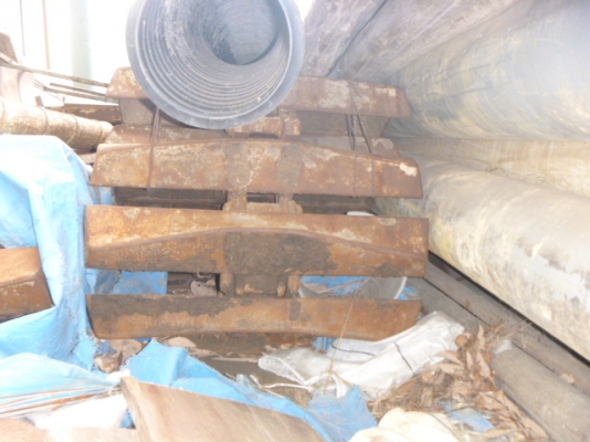 D5B-49X01805-84YR-2661HRSตีนเป็ด+ตีนไก่รถจอดที่นวนครแล้วครับ