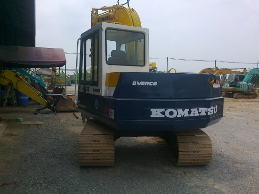 ต้องการขายรถKOMATSU PC60-5