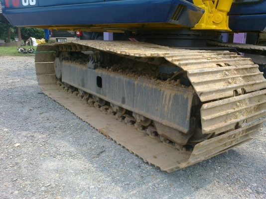 ต้องการขายรถKOMATSU PC60-5