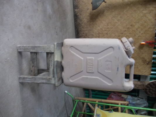 ขายถังน้ำพราสติกโพริเมอร์  20 ลิตร  us   แท้สภาพสวยราคาถูก