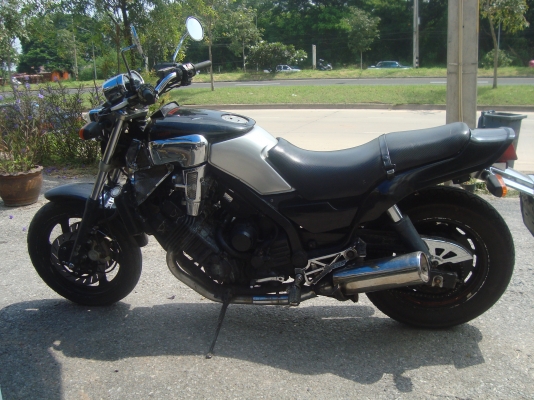 Yamaha FZX 750 ทะเบียนแท้ พร้อมโอน ถูก ๆ