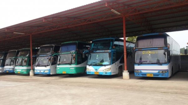 ขายรถบัสตัวถังเชิดชัยสภาพดีมีคู่มือพร้อม