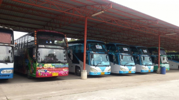 ขายรถบัสตัวถังเชิดชัยสภาพดีมีคู่มือพร้อม