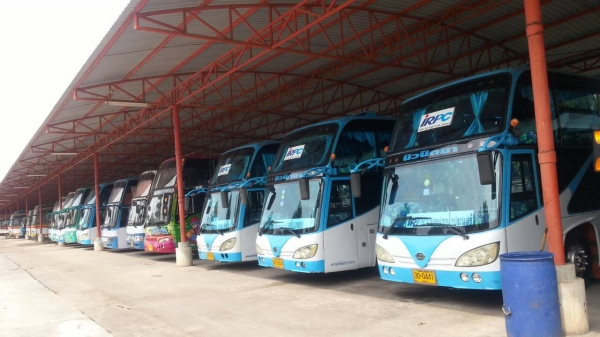 ขายรถบัสตัวถังเชิดชัยสภาพดีมีคู่มือพร้อม