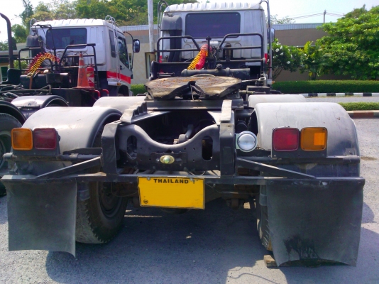 รถบรรทุกหัวลาก ยี่ห้อง Hino-Mega FM1JKPA  ปี 2547