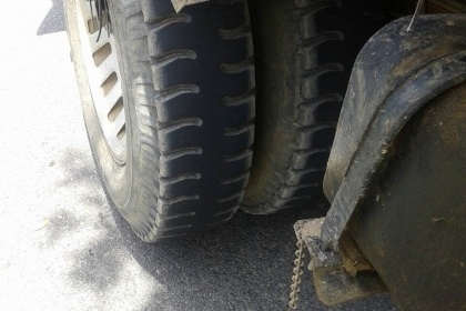 หกล้อใหญ่ หกล้อใหญ่