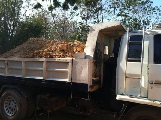 หกล้อใหญ่ หกล้อใหญ่