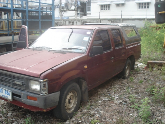 ขายกระบะDATSUN 4ประตู ปี1984 ขายตามสภาพ 086-4457033 ไม่ลดแล้วครับ