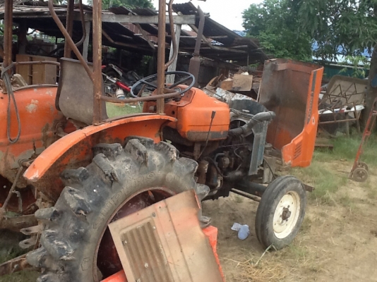 มาเป็นคู่ 2605 4 WD 2600 ถูกๆ 110000