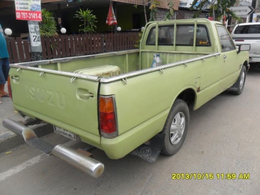 ขายอีซูซุKBเครื่องเดิมดีเซลเกียร์ธรรมดารถสภาพสวยเดิมแห้งๆคัสซีไม่ผุรถพร้อมใช้ขับดีครับ ขายอีซูซุKBเครื่องเดิมดีเซลเกียร์ธรรมดารถสภาพสวยเดิมแห้งๆคัสซีไม่ผุรถพร้อมใช้ขับดีครับ