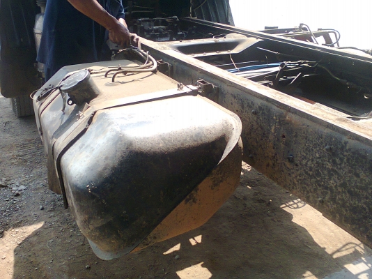 Hino 10 ล้อ 2 เพลา หัวคัสซี่ ขายถูกๆๆๆ