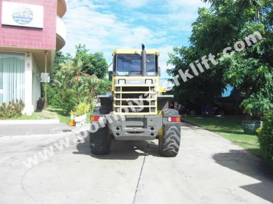 KOMATSU WA100-3 มือสองสภาพสวย สนใจติดต่อ 080-6232288 KOMATSU WA100-3 มือสองสภาพสวย สนใจติดต่อ 080-6232288