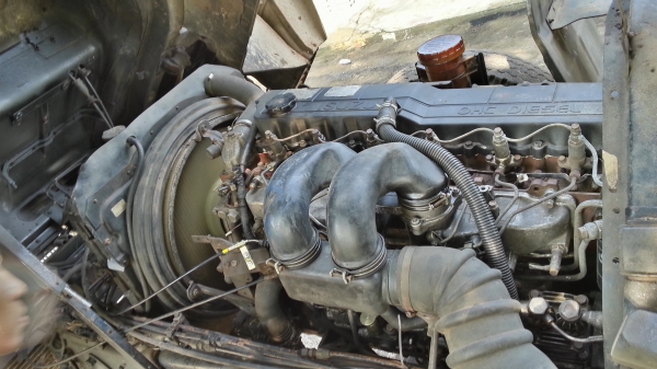 รถบรรทุกสิบล้อ Isuzu Rocky 195