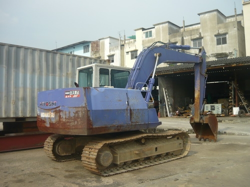 รถขุด Komatsu PC100-5 รถเก่านอก เพิ่งเหยียบถึงไทย สภาพเดิมๆ ยังไม่ผ่านการใช้งานในไทย 100\% รถขุด Komatsu PC100-5 รถเก่านอก เพิ่งเหยียบถึงไทย สภาพเดิมๆ ยังไม่ผ่านการใช้งานในไทย 100\%