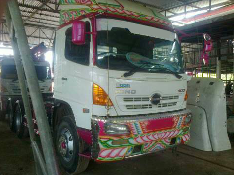 ขาย รถบรรทุก หัวลาก HINO MAGA