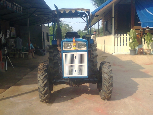 ขายรถไถนานั่งขับแชมป์ 304 SLX 2 เพลาพร้อมอุปกรณ์ ผาน 6X22 เช็ดสภาพแล้วพร้อมใช้