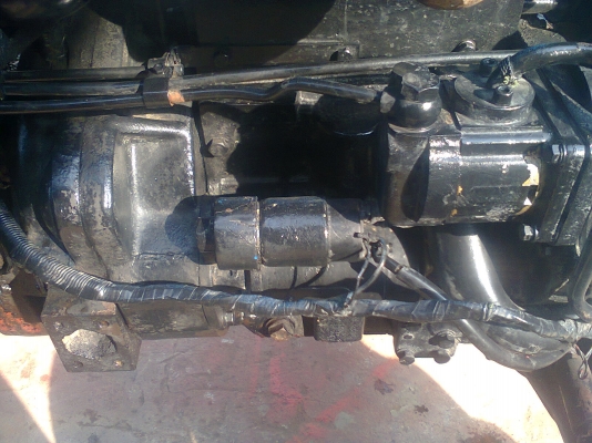 ขายรถไถนานั่งขับแชมป์ 304 SLX 2 เพลาพร้อมอุปกรณ์ ผาน 6X22 เช็ดสภาพแล้วพร้อมใช้