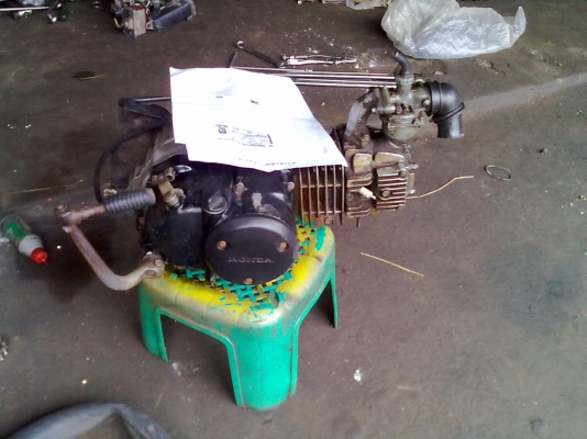 ขายเครื่อง เวฟ z 100 แห้งๆ พร้อมชุดไฟ