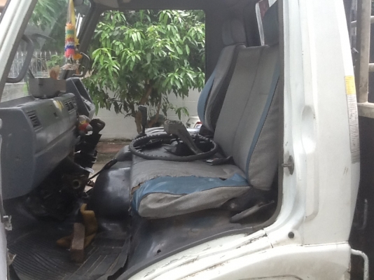 คัสซี/ตัวถังสวยเดิมบาง FC2 120แรง รถห้าง พ.เว่อ ยกหัวได้ เปิดท้าย3ด้าน กระบะพื้นไม้5.5x2.5ม. รถขับดี คัสซี/ตัวถังสวยเดิมบาง FC2 120แรง รถห้าง พ.เว่อ ยกหัวได้ เปิดท้าย3ด้าน กระบะพื้นไม้5.5x2.5ม. รถขับดี