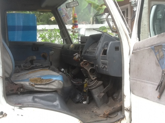 คัสซี/ตัวถังสวยเดิมบาง FC2 120แรง รถห้าง พ.เว่อ ยกหัวได้ เปิดท้าย3ด้าน กระบะพื้นไม้5.5x2.5ม. รถขับดี คัสซี/ตัวถังสวยเดิมบาง FC2 120แรง รถห้าง พ.เว่อ ยกหัวได้ เปิดท้าย3ด้าน กระบะพื้นไม้5.5x2.5ม. รถขับดี