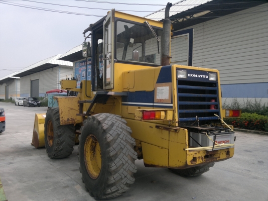 ขายรถตักล้อยาง KOMATSU WA100-1 sn;30547 รถนอกนำเข้าไม่เคยใช้ในไทย ราคาไม่สูงโทรมานะ 085-9049669 ขายรถตักล้อยาง KOMATSU WA100-1 sn;30547 รถนอกนำเข้าไม่เคยใช้ในไทย ราคาไม่สูงโทรมานะ 085-9049669