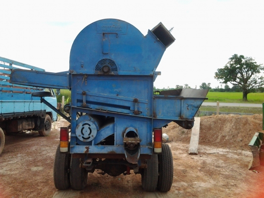 ISUZU เครื่อง 100 แรง ติดตู้นวดเกษตรพัฒนา  5ฟุตจัมโบ้