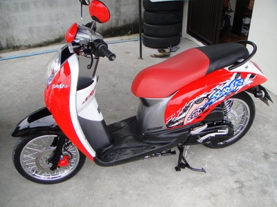 ขาย Honda Scoopy ปี 55 2012 สีแดง เทา ดำสภาพสวย ลองดูก่อนครับ