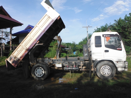 ขายรถบรรทุก 6 ล้อ