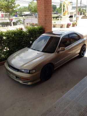 ขายดาวน์ 50,000รถเก๋งhonda accord ปี 94 ตัวนอก ราคาคุยกันได้คัป