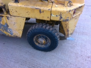 ขาย KOMATSU SD10 เครื่องอิซูซุดีเซล