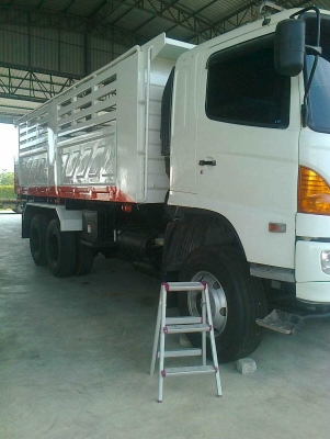 10ล้อดั้ม HINO MEGA320 UROII ปี50 ดั้มสามมิตร มีลำโพงลากลูก 10ล้อดั้ม HINO MEGA320 UROII ปี50 ดั้มสามมิตร มีลำโพงลากลูก