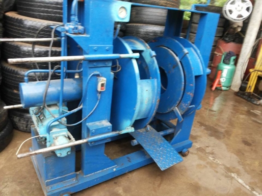 ขายเครื่องบีบขอบยางสิบล้อ