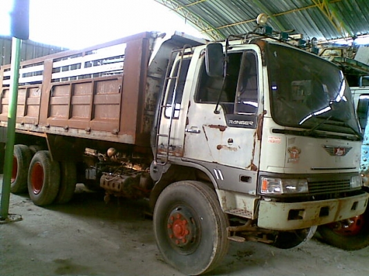 ขาย10ล้อฮีโน่ FM187 ดั๊ม2เพลา เครื่องHO7C 185แรงม้า รถจอดรอซ่อมสีอยู่ ขาย10ล้อฮีโน่ FM187 ดั๊ม2เพลา เครื่องHO7C 185แรงม้า รถจอดรอซ่อมสีอยู่