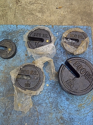 ขาย..ตาชั่งตัวใหญ่