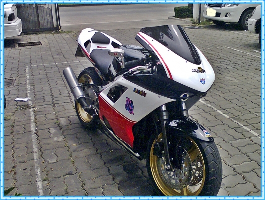 ขาย CBR400 ปี89 แฟริ่งแต่ง Ducati1198 ทะเบียนแท้ จัดไฟแนนท์ได้เลย