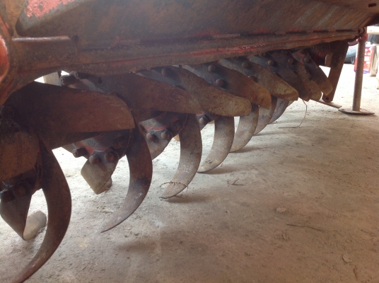 ปัญญาแทรคเตอร์มาแล้ว...จัดมาตามคำเรียกร้อง นางฟ้า คูโบต้า L3608 ใบมีดคานล่าง  ผาน6x22 เล่มทะเบียนพร้อม