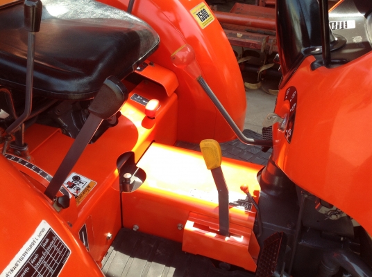 ปัญญาแทรคเตอร์มาแล้ว...จัดมาตามคำเรียกร้อง นางฟ้า คูโบต้า L3608 ใบมีดคานล่าง  ผาน6x22 เล่มทะเบียนพร้อม