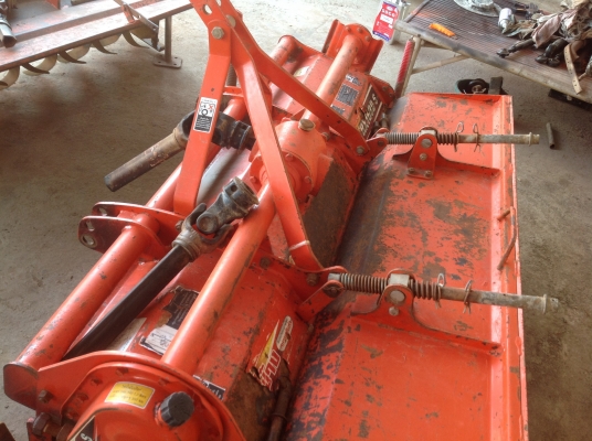 ปัญญาแทรคเตอร์มาแล้ว...จัดมาตามคำเรียกร้อง นางฟ้า คูโบต้า L3608 ใบมีดคานล่าง  ผาน6x22 เล่มทะเบียนพร้อม