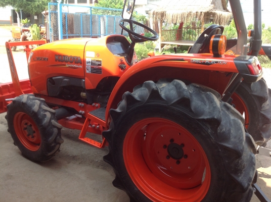 ปัญญาแทรคเตอร์มาแล้ว...จัดมาตามคำเรียกร้อง นางฟ้า คูโบต้า L3608 ใบมีดคานล่าง  ผาน6x22 เล่มทะเบียนพร้อม